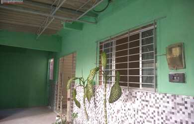 Imagem 2: Alugo casa com 3 Quartos Ouro Preto, por trás do motel Frenesi