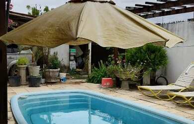 Imagem: Casa em Pau Amarelo com Piscina, quintal