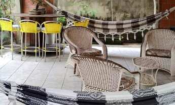 Imagem 4: Casa em Pau Amarelo com Piscina, quintal, sala 02 ambientes, 05 quartos 2 suites com close