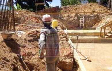 Imagem 4: Vendo terreno com Fundações pronta p/PROJETO Prédio 13Andares 45habitações J.Fragoso em Ol