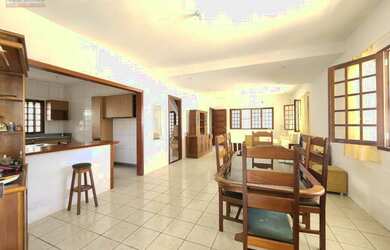 Imagem 2: Casa duplex no Janga 260m² 5 quartos 3 suites uma com closet