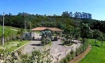 Imagem 6: Lote com 2 mil m2 já com casa iniciada Condomínio 7 Nascentes