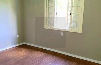 Imagem 3: Casa à Venda em Condomínio Zuleika Jabour