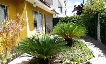 Imagem: Casa à Venda em Bairro Novo