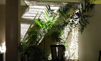 Imagem 4: CASA COM PISCINA