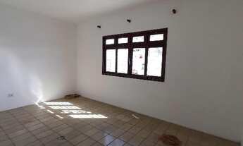 Imagem 4: Casa à Venda em Bairro Novo