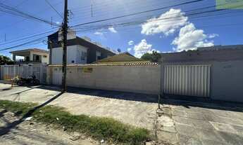 Imagem: Casa à Venda em Bairro Novo