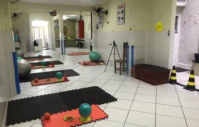 Imagem 3: CASA COM LOJA EM NEVES 2 QUARTOS