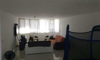 Imagem 4: Casa à Venda em Camboinhas