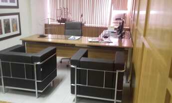 Imagem: Sala/Casa Comercial à Venda em Centro