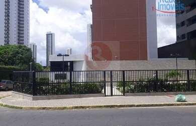 Imagem 2: Apartamento com 2 dormitórios à venda, 52 m² por R$ 370.000 - Torre - Recife/PE