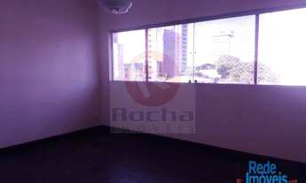 Imagem 4: 3 Quartos + dependência completa podendo ser reversível. NO ESPINHEIRO