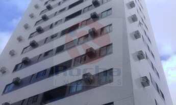 Imagem 2: Apartamento com 2 dormitórios à venda, 65 m² por R$ 375.000 - Madalena - Recife/PE