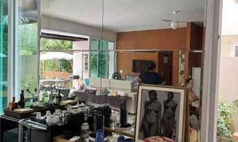 Imagem: Casa em Condomínio / Toquinho