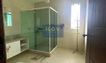 Imagem 6: Casa no Centro de Búzios com 6 quartos (4 suítes) + Piscina e Espaço Gourmet junto a Rua d