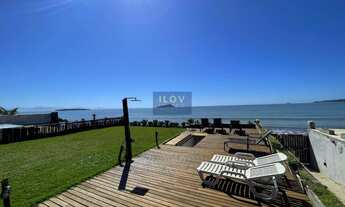 Imagem 6: Casa em condomínio pé na areia com garagem para barco em Búzios