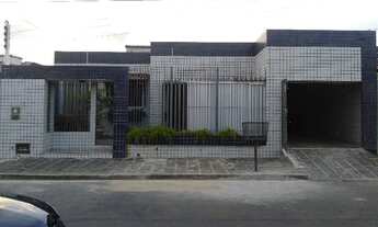 Imagem: Casa à Venda em Cidade Satélite