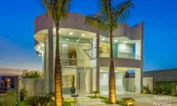 Imagem 2: Casa ampla com 5 quartos, 2 suítes e 4 salas no Centro de Carapicuíba-SP, com 280m² - Impe