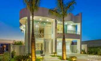 Imagem: Imperdível casa ampla de 4 quartos e 2