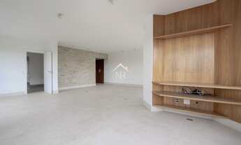 Imagem 5: Apartamento de 260m ao lado do Parque Ibirapuera, com 4 dormitórios (2 suítes), varanda, 3