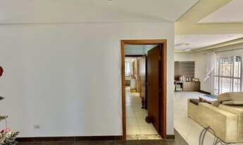 Imagem 7: Espetacular Casa em Condomínio no Golf Gardens em Carapicuíba-SP: 4 Quartos, 3 Suítes, 3 S