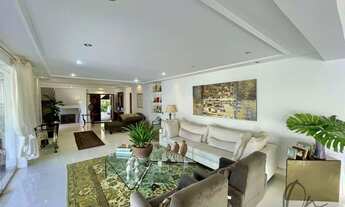 Imagem 7: Imperdível casa de alto padrão em condomínio no Recanto Impla, Carapicuíba-SP: 4 quartos