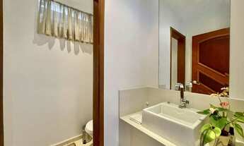 Imagem 6: Imperdível casa de alto padrão em condomínio no Recanto Impla, Carapicuíba-SP: 4 quartos