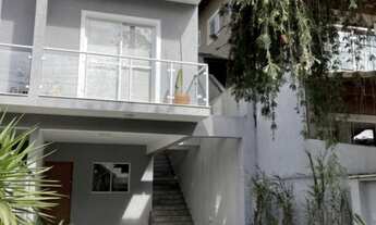 Imagem 2: Casa em Condomínio em Cotia-SP 3 Quartos, 1 Suíte, 2 Salas, 3 Banheiros, 2 Vagas de Garag