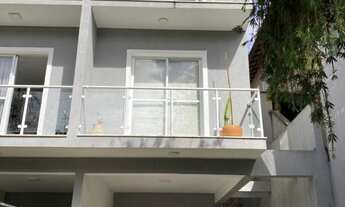 Imagem: Casa em Condomínio em Cotia-SP 3 Quartos