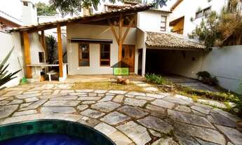 Imagem 2: Casa de Luxo em Condomínio no São Paulo II - 3 Quartos, 3 Suítes, 3 Salas!