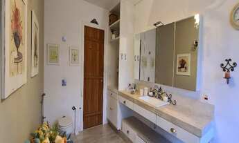 Imagem 5: Casa de luxo em condomínio à venda em Cotia-SP, Jardim Mediterrâneo: 3 quartos, 2 suítes