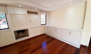 Imagem 5: Casa em Condomínio de Luxo na Granja Viana, Cotia-SP: 4 Quartos, 2 Suítes, 3 Salas, 5 Banh