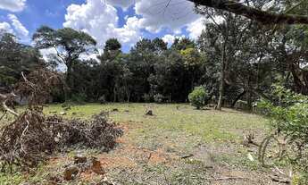 Imagem: Terreno de 1.575m² em condomínio de luxo