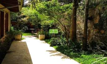 Imagem 7: Linda casa com 400 m² de área construída. Pode ser ponto comercial ou moradia!