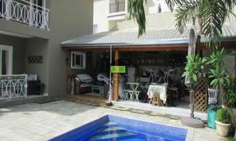 Imagem 2: Casa de Luxo em Condomínio em Cotia-SP, São Paulo II: 4 Quartos, 4 Suítes, 3 Salas, 4 Banh