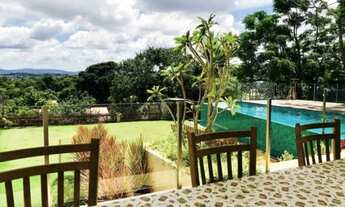 Imagem 5: Luxuosa mansão em condomínio na Nova Fazendinha em Carapicuíba-SP: 4 quartos, 4 suítes, 3