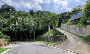 Imagem 5: Casa de Luxo em Condomínio na Granja Viana, Carapicuíba-SP: 4 Quartos, 3 Suítes, 4 Salas