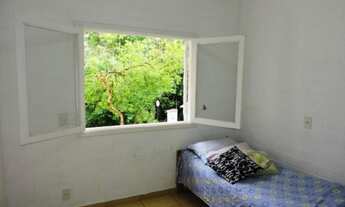 Imagem 4: Imponente casa em condomínio à venda em Embu das Artes-SP, Jardim Indaiá. 4 quartos, 1 suí