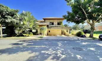 Imagem: Residência de Luxo em Condomínio Exclusivo