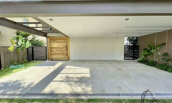 Imagem 7: Casa de luxo em condomínio na Granja Viana: 4 quartos, 4 suítes, 3 salas, 5 banheiros, 3 v