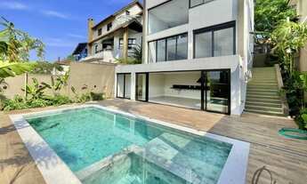 Imagem 3: Casa de luxo em condomínio na Granja Viana: 4 quartos, 4 suítes, 3 salas, 5 banheiros, 3 v