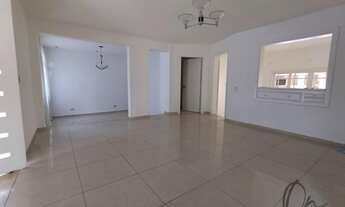 Imagem 2: Casa para locação em condomínio fechado no bairro São Paulo II, Cotia-SP: 4 quartos, 4 suí