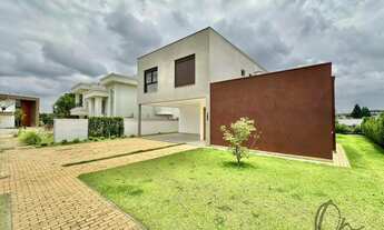 Imagem 2: Casa de Luxo na Granja Viana: 4 Quartos, 4 Suítes, 3 Salas - Venda ou Locação em Carapicuí