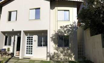 Imagem: Casa em Condomínio em Cotia-SP, Bairro