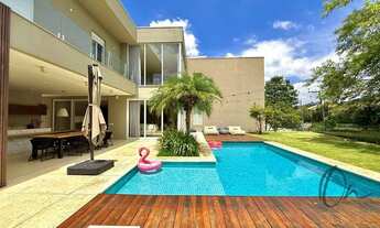 Imagem: Casa em condomínio à venda em Jandira-SP