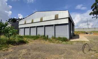 Imagem 4: Galpão Comercial à Venda em Cotia-SP, Bairro Santana: 3 Salas, 2 Banheiros, 20 Vagas de Ga