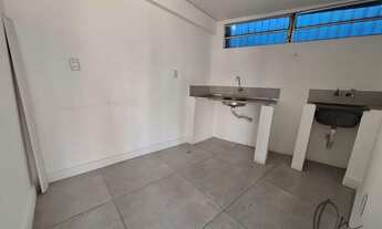 Imagem 5: Sala Comercial na Granja Viana: 4 Salas, 3 Banheiros, 4 Vagas de Garagem, 110m²