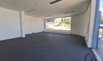 Imagem 2: Sala Comercial para Locação em Cotia-SP - Chácara Granja Velha 100m², 1 Sala, 2 Banheiros