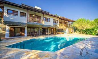 Imagem: Imóvel exclusivo em condomínio de luxo