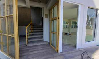 Imagem 4: Locação de Sala Comercial na Granja Viana, Cotia-SP: 1 Sala, 1 Banheiro, 3 Vagas de Garage